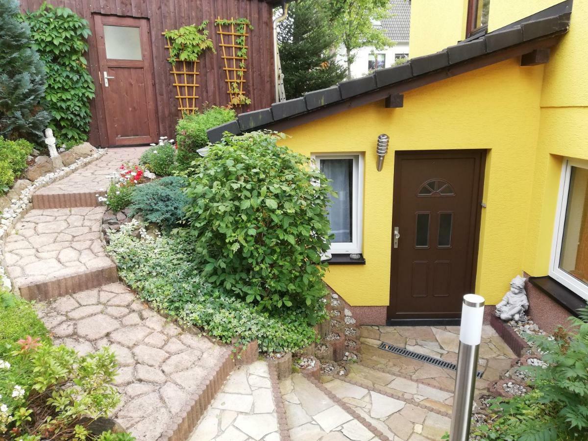 Ferienwohnung Hähnert Schwarzenberg/Erzgebirge Exterior foto